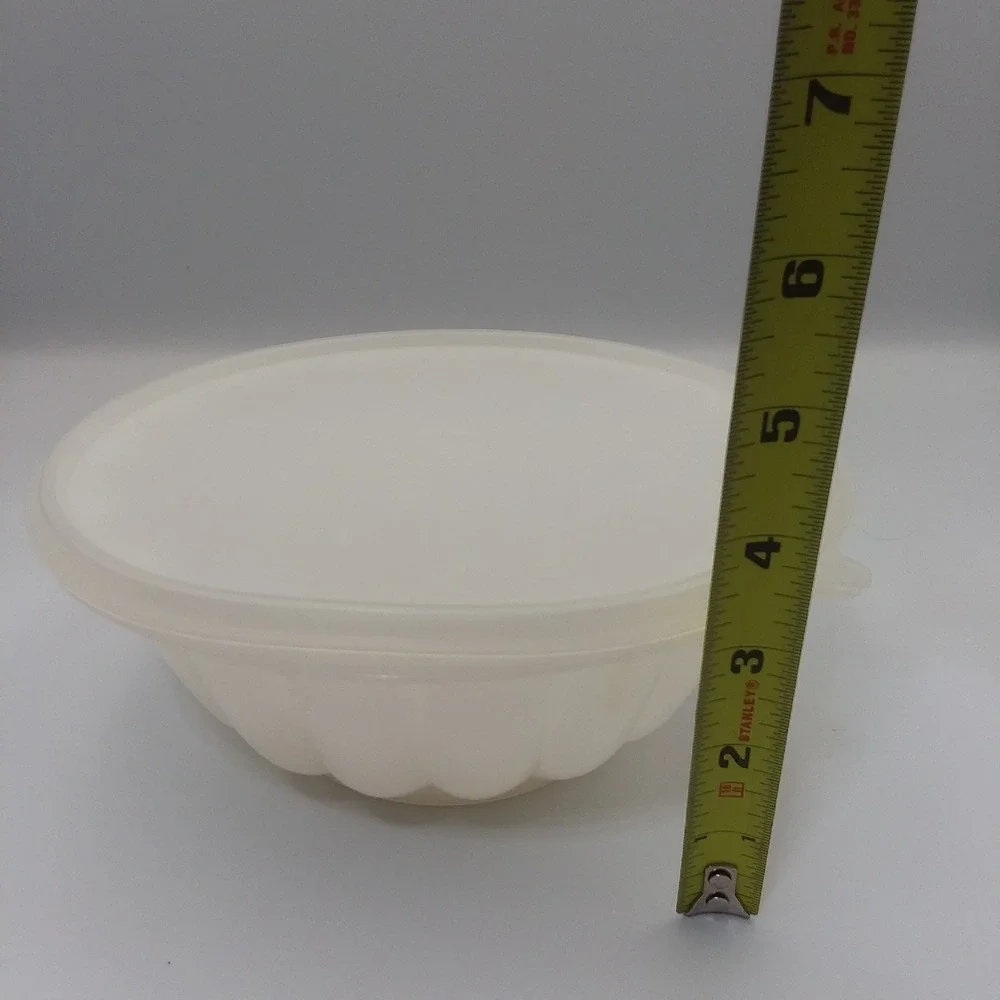 Vintage Tupperware Jel-Ring Mold Set with Holiday Inserts & Dome Lid 8 Piece‎